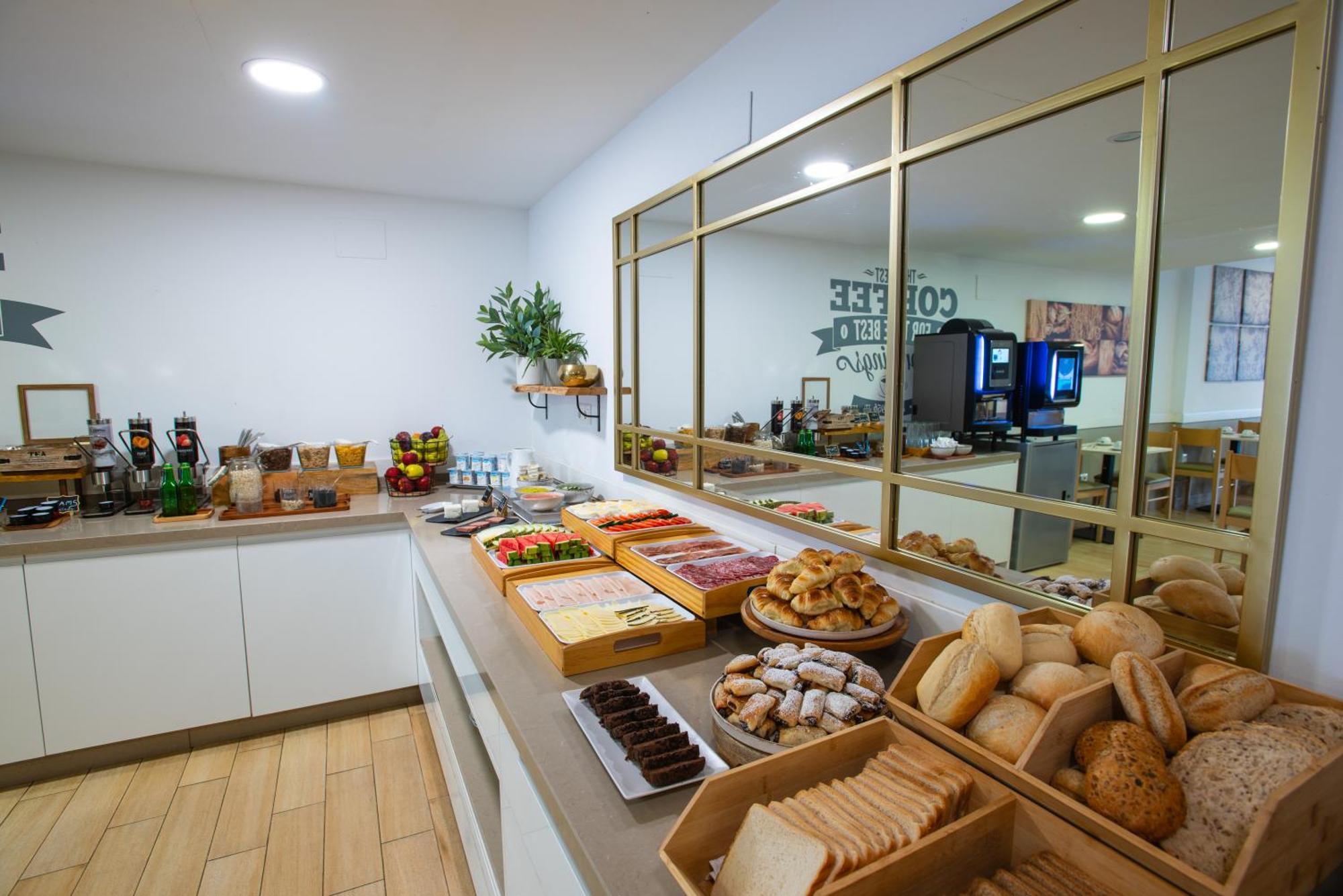 Hotel Sur Malaga Ngoại thất bức ảnh